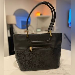 Susen | Handbag purse I Black with gold details | Bonus change purse | New